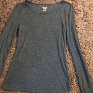 Solid long sleeve shirt